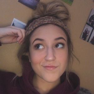 Meet your Posher, Natalia